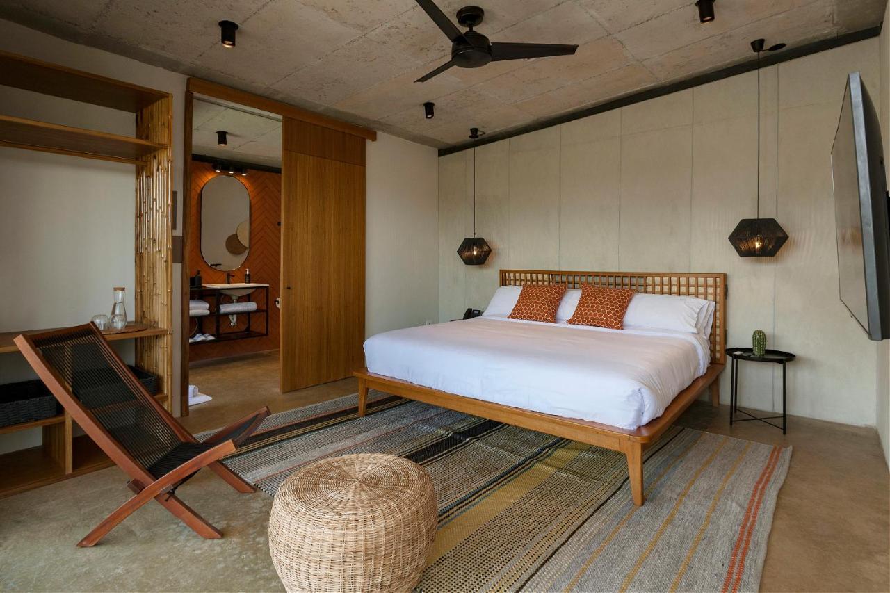 Eolia Sustainable Design Hotel Manta Extérieur photo