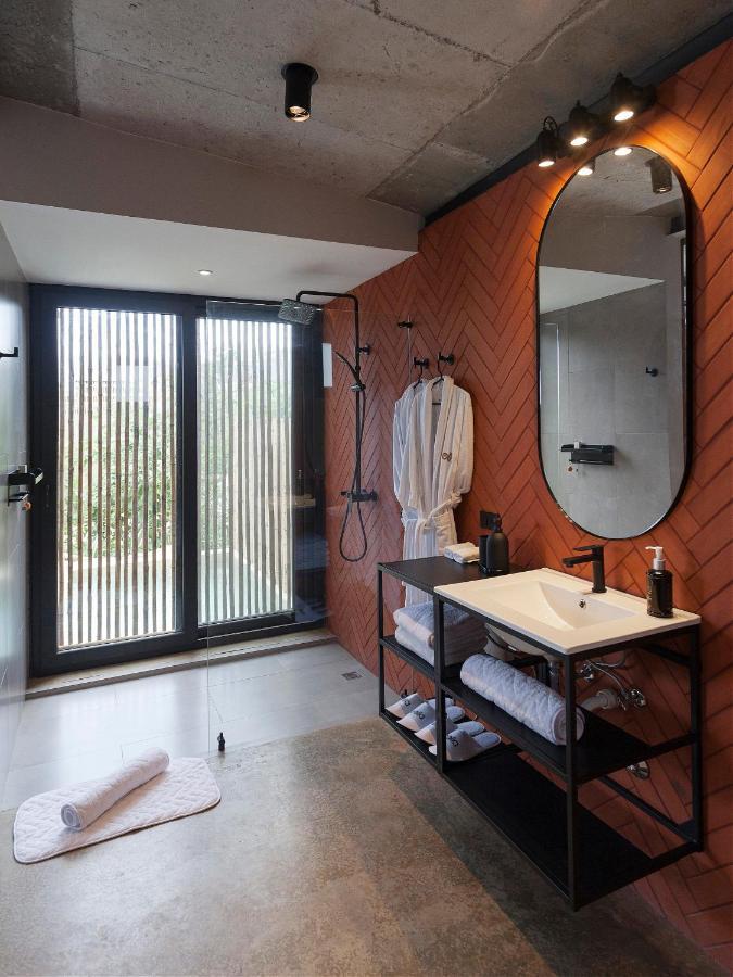 Eolia Sustainable Design Hotel Manta Extérieur photo